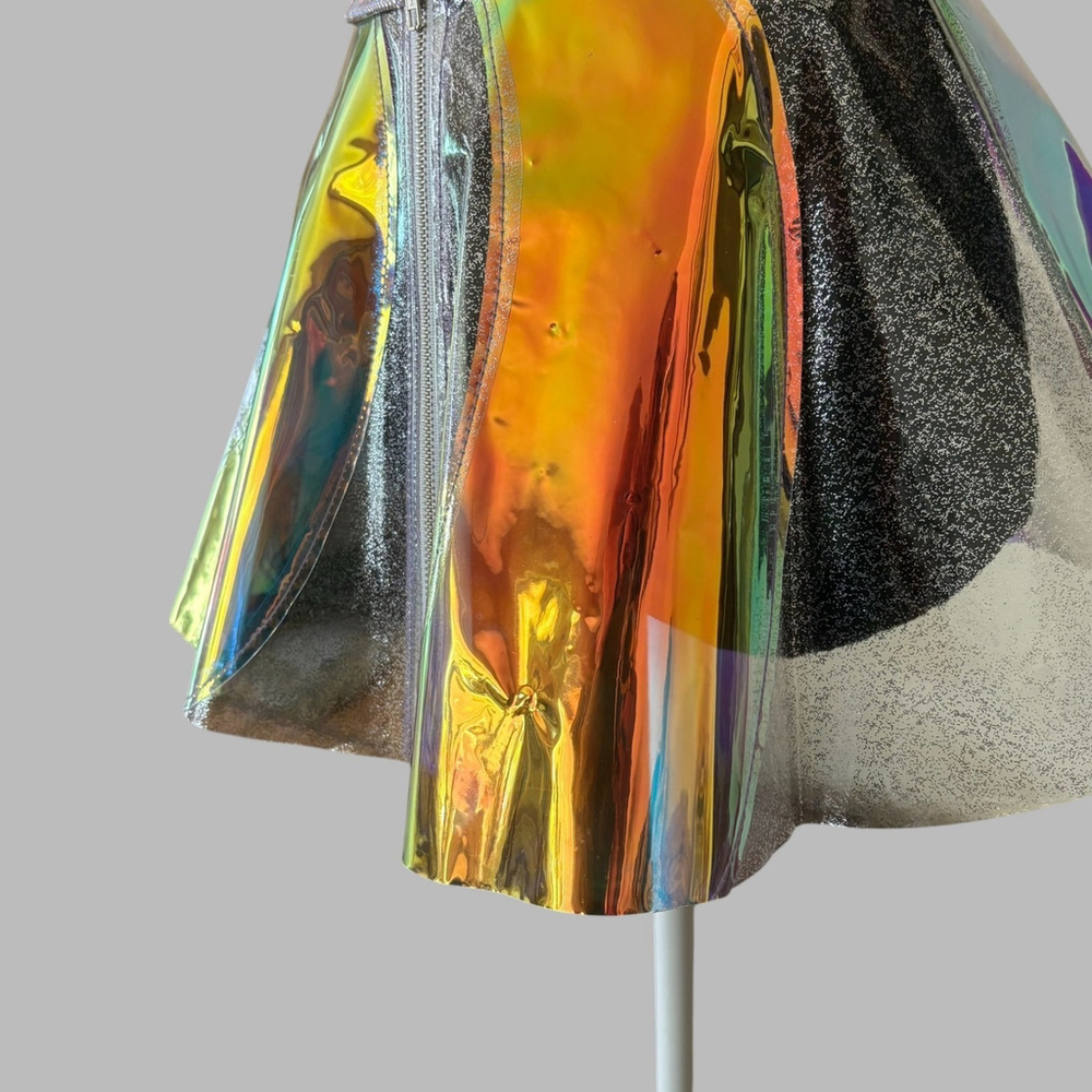 Holographic Mini Skirt - Picture 5 of 7
